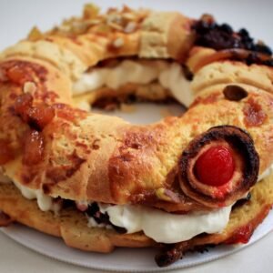 Rosca de reyes con crema